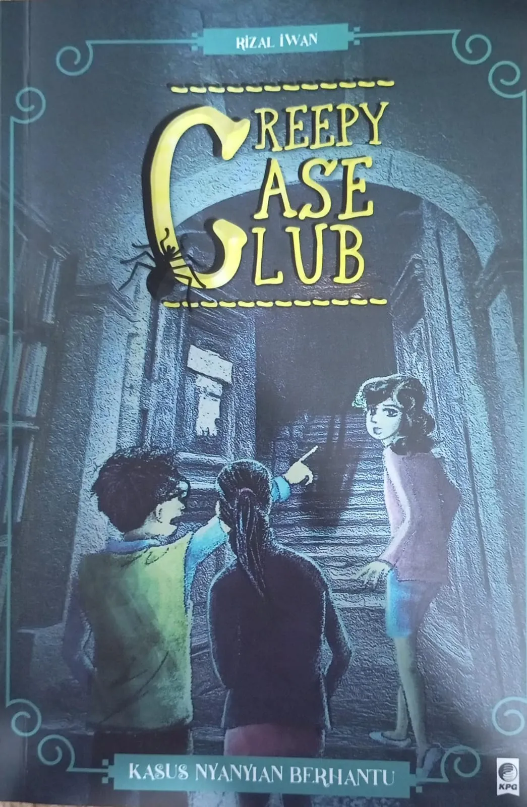 Cover CREEPY CASE CLUB: KASUS NYANYIAN BERHANTU