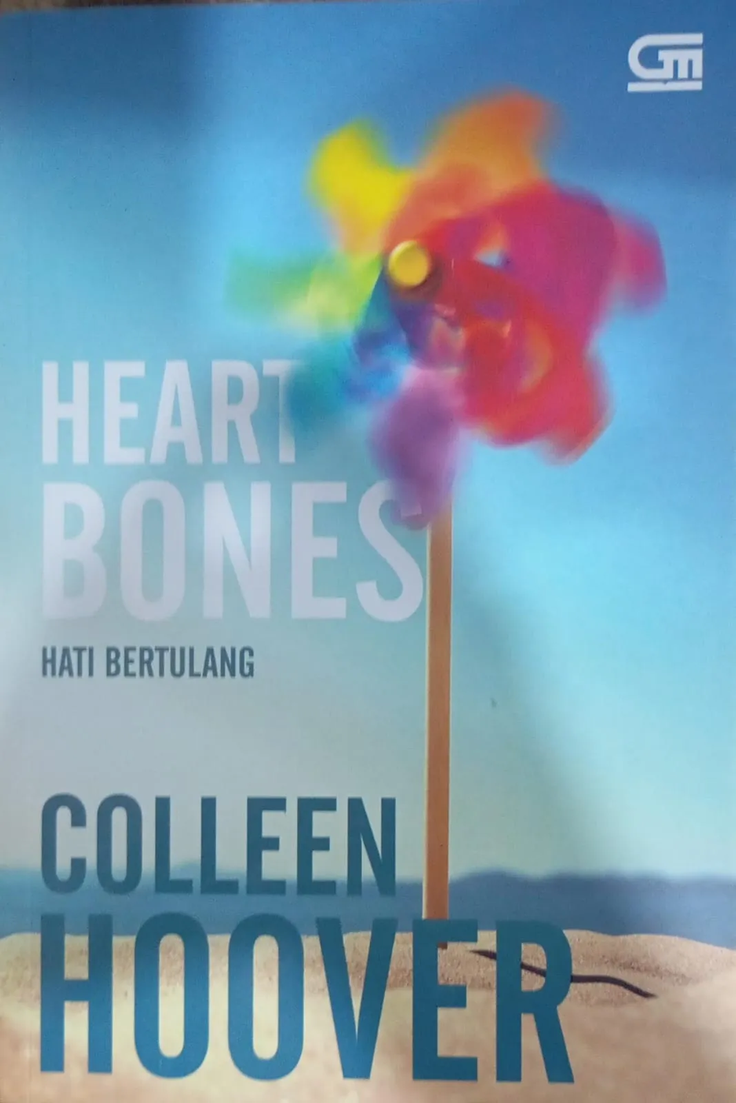 Cover HEART BONES / HATI BERTULANG