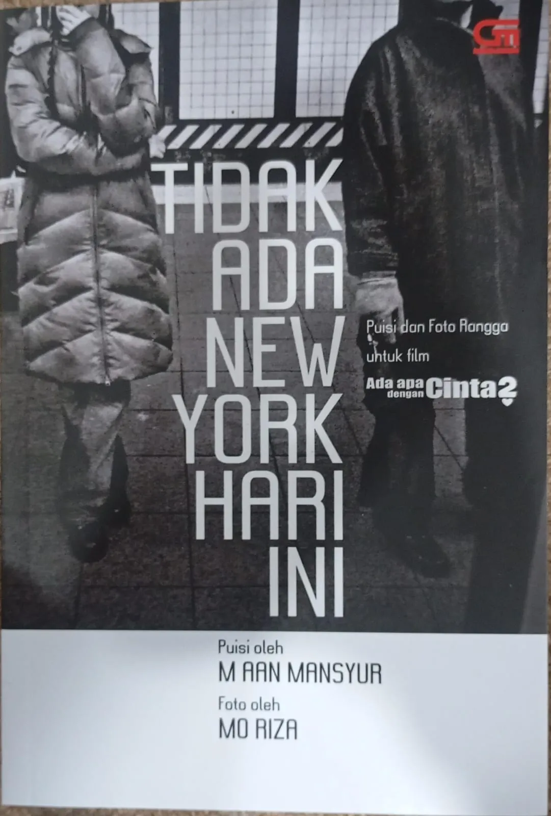 Cover TIDAK ADA NEW YORK HARI INI