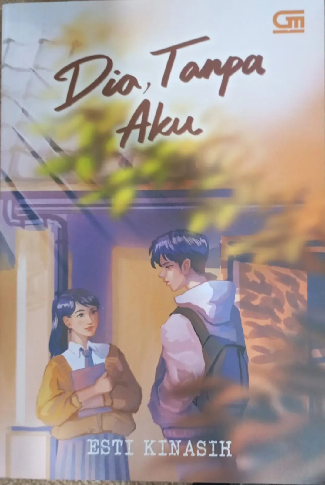 Cover DIA, TANPA AKU