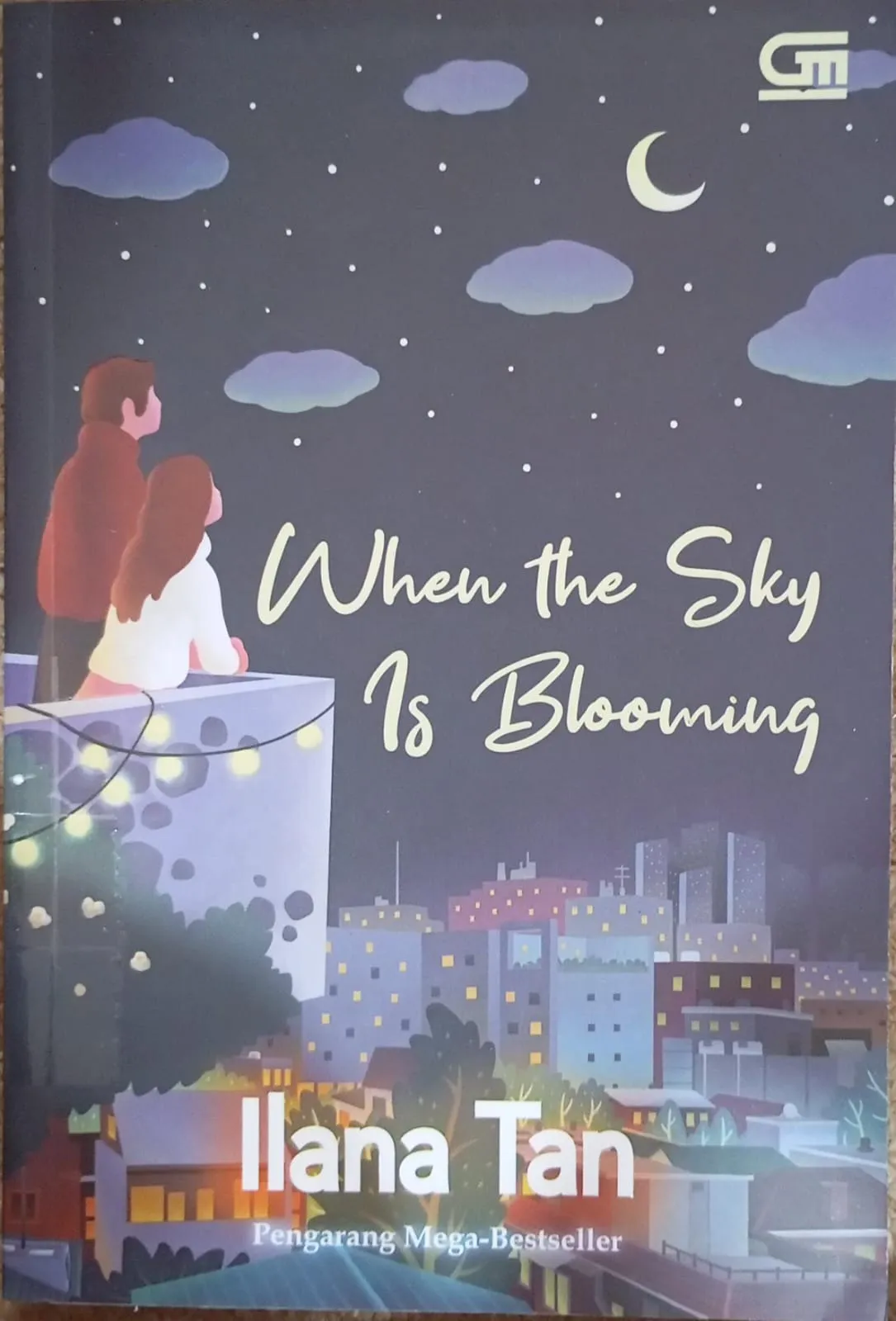 Cover WHEN THE SKY IS BLOOMING