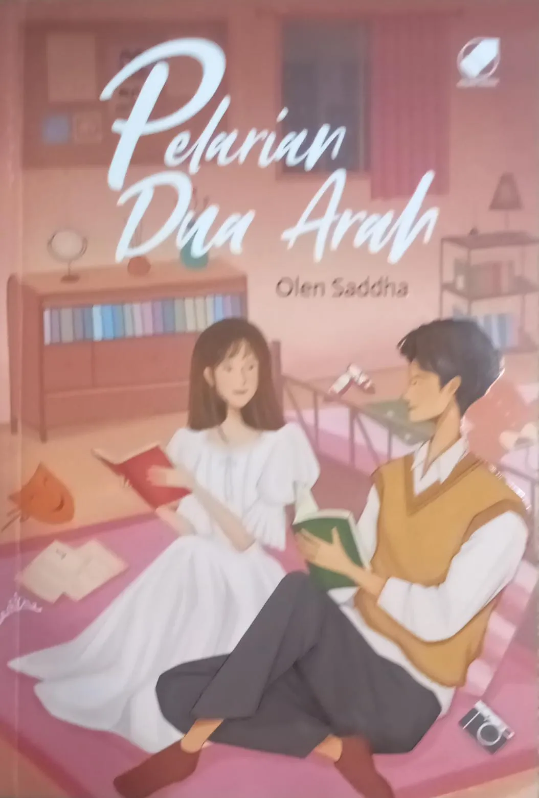 Cover PELARIAN DUA ARAH